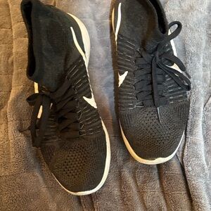 Women’s Nike Lunarepic Black Knit Sneakers with White Accents, size 9.5